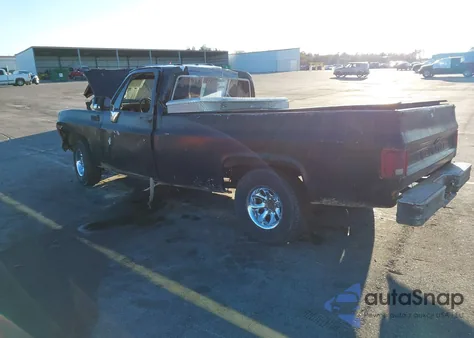 1980 Chevrolet C10 from USA, damaged, VIN CCD14AA122534